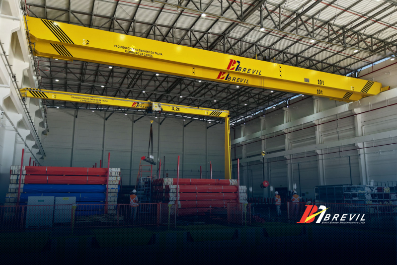 Pórtico, semipórtico e ponte rolante no dia a dia da indústria Pórtico, semipórtico e ponte rolante no dia a dia da indústria
